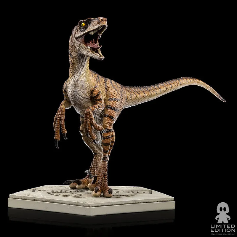 Iron Studios Estatuilla Velociraptor Escala 1:10 Jurassic World