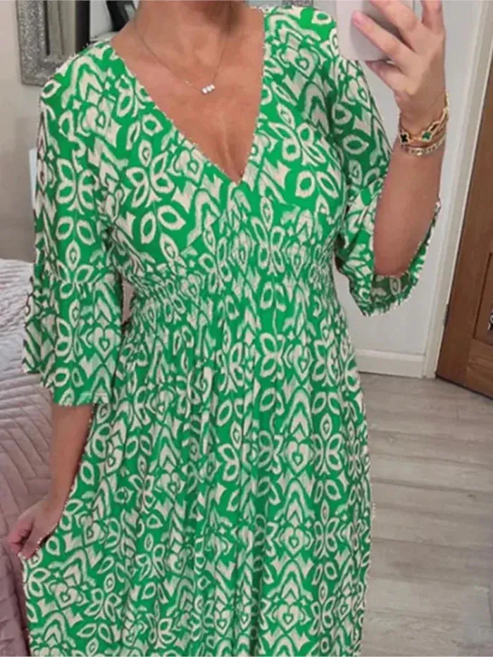 Vestido Com Decote em V Floral Modelo Giordanno