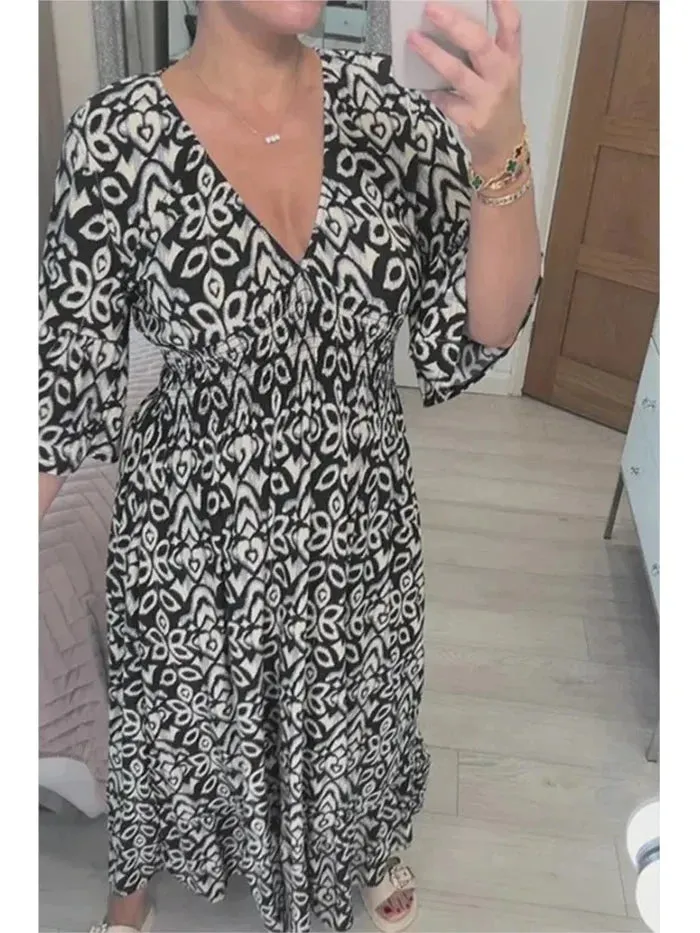 Vestido Com Decote em V Floral Modelo Giordanno