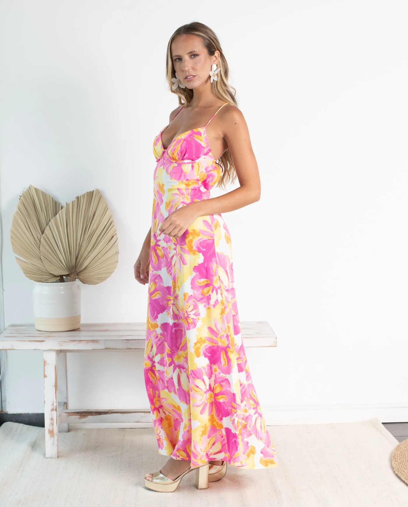 Vestido Largo de Fiesta Sacha Estampado Fondo Amarillo